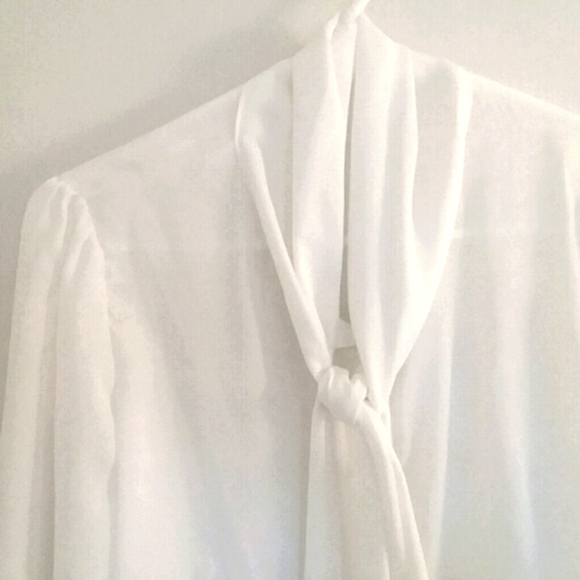 Blouse with Tie - Unworn - Picture 2 of 8